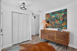 3282 Tobero Ln, Sarasota, FL 34235 - Photo 5