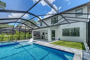 2554 Floyd St, Sarasota, FL 34239 - Photo 33