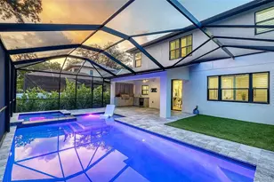 2554 Floyd St, Sarasota, FL 34239 - Photo 37