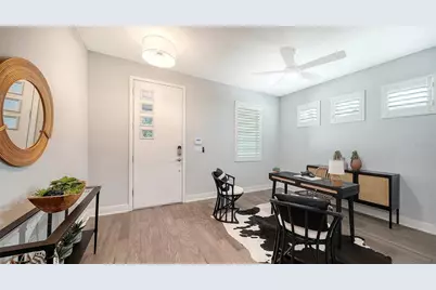 2554 Floyd Street, Sarasota, FL 34239 - Photo 5