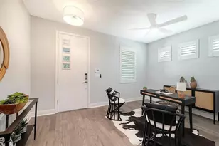 2554 Floyd St, Sarasota, FL 34239 - Photo 5