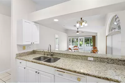 7317 Eleanor Circle #176, Sarasota, FL 34243 - Photo 13