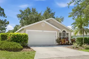 7317 Eleanor Cir, Sarasota, FL 34243 - Photo 35