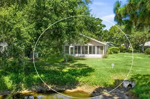 7317 Eleanor Cir, Sarasota, FL 34243 - Photo 29