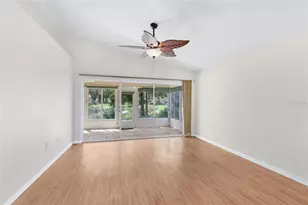 7317 Eleanor Cir, Sarasota, FL 34243 - Photo 9