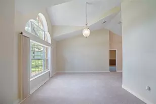 6253 Muriwood Ct, Sarasota, FL 34234 - Photo 5