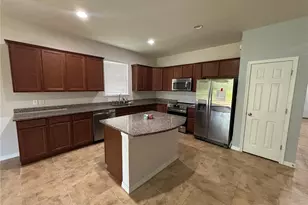 6122 100th Ave E, Parrish, FL 34219 - Photo 3