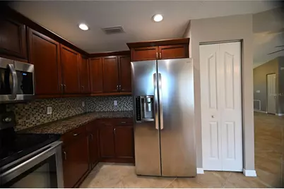 2043 Old Trenton Lane, Sarasota, FL 34232 - Photo 13