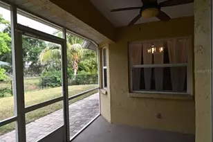 2043 Old Trenton Ln, Sarasota, FL 34232 - Photo 39