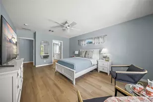 2302 Vintage St, Sarasota, FL 34240 - Photo 21
