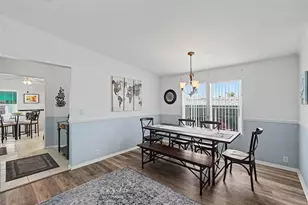 226 Bimini Dr, Palmetto, FL 34221 - Photo 5