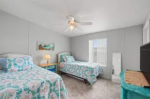 226 Bimini Dr, Palmetto, FL 34221 - Photo 9