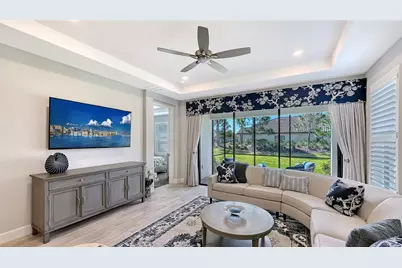 15611 Sacile Lane, Lakewood Ranch, FL 34211 - Photo 7