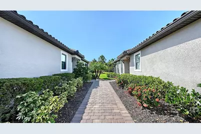 15611 Sacile Lane, Lakewood Ranch, FL 34211 - Photo 99