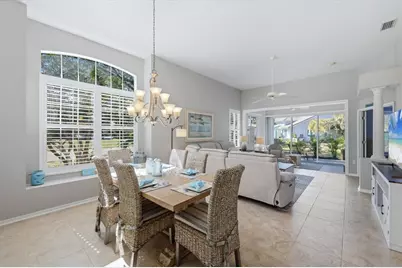 7906 Whitebridge Glen, University Park, FL 34201 - Photo 5