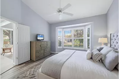 7906 Whitebridge Glen, University Park, FL 34201 - Photo 15