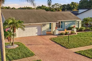 4140 Eastwood Dr, Sarasota, FL 34232 - Photo 1
