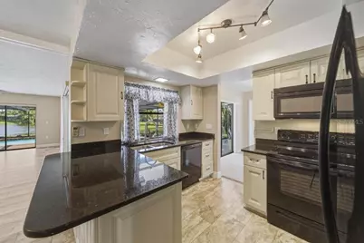 4140 Eastwood Drive, Sarasota, FL 34232 - Photo 35