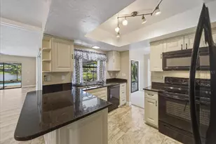 4140 Eastwood Dr, Sarasota, FL 34232 - Photo 35