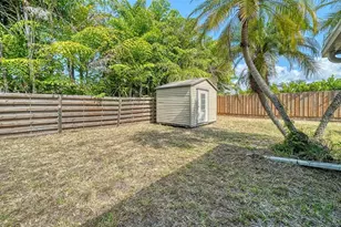 1546 Georgetowne Ln, Sarasota, FL 34232 - Photo 35