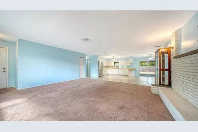 1546 Georgetowne Lane, Sarasota, FL 34232 - Photo 9