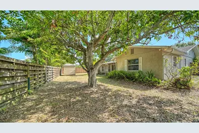 1546 Georgetowne Lane, Sarasota, FL 34232 - Photo 37