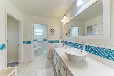 102 Palmetto Avenue, Anna Maria, FL 34216 - Photo 39