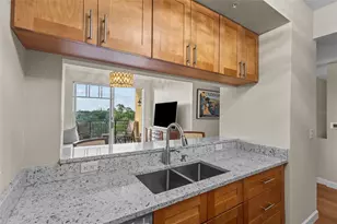 1064 N Tamiami Trl, Sarasota, FL 34236 - Photo 9