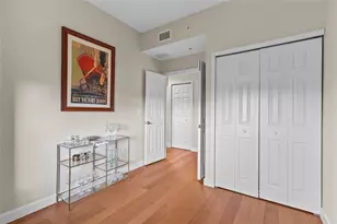 1064 N Tamiami Trl, Sarasota, FL 34236 - Photo 21