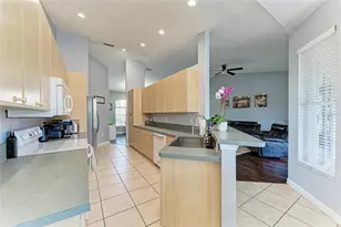 9110 64th Ct E, Parrish, FL 34219 - Photo 13