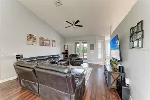 9110 64th Ct E, Parrish, FL 34219 - Photo 9