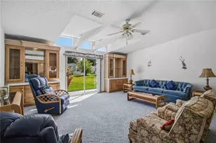 8476 Imperial Cir, Palmetto, FL 34221 - Photo 11