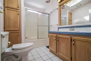8476 Imperial Cir, Palmetto, FL 34221 - Photo 19