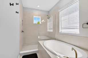 5825 Fieldmoor Ct, Palmetto, FL 34221 - Photo 45