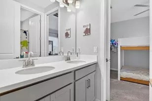 5825 Fieldmoor Ct, Palmetto, FL 34221 - Photo 35