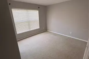 11723 Tempest Harbor Loop, Venice, FL 34292 - Photo 5