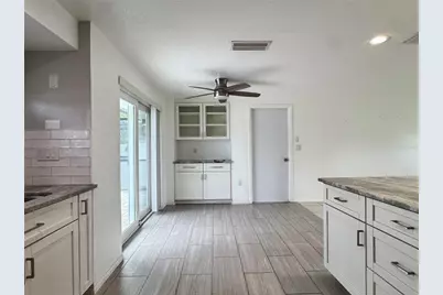 3410 Bay Street, Sarasota, FL 34237 - Photo 11