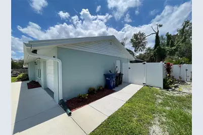 3410 Bay Street, Sarasota, FL 34237 - Photo 3