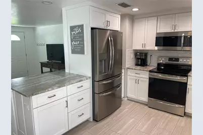 3410 Bay Street, Sarasota, FL 34237 - Photo 5