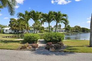524 Spanish Dr S, Longboat Key, FL 34228 - Photo 5