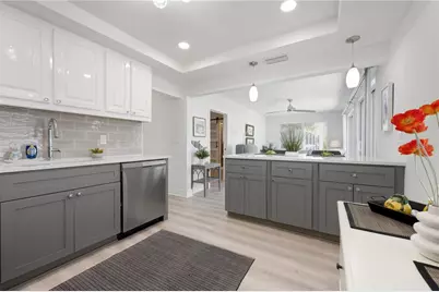 524 Spanish Drive S #125, Longboat Key, FL 34228 - Photo 15