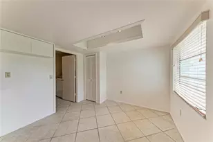 6905 9th Ave W, Bradenton, FL 34209 - Photo 11