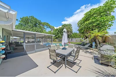 2923 Linwood Drive, Sarasota, FL 34232 - Photo 31