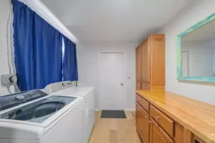 2923 Linwood Dr, Sarasota, FL 34232 - Photo 27