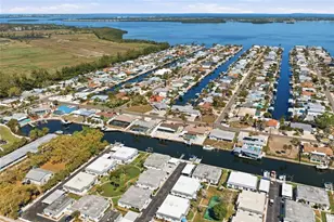 9917 Desoto Ct, Bradenton, FL 34210 - Photo 39
