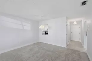 9917 Desoto Ct, Bradenton, FL 34210 - Photo 7