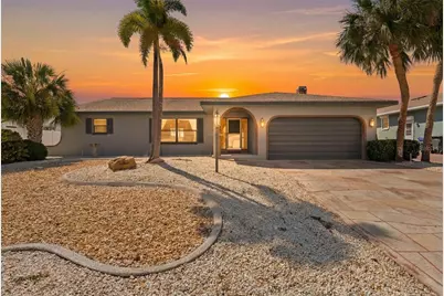 921 Birdie Way, Apollo Beach, FL 33572 - Photo 1