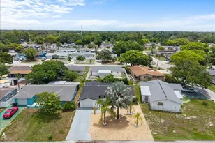 10914 Oakdale Ave, Port Richey, FL 34668 - Photo 37