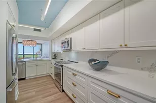 1930 Harbourside Dr, Longboat Key, FL 34228 - Photo 11