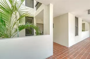 1930 Harbourside Dr, Longboat Key, FL 34228 - Photo 3